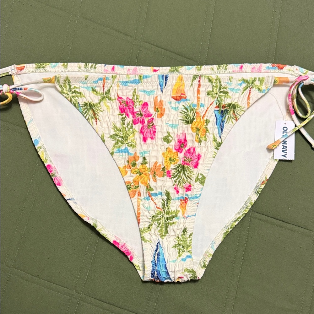 OLD NAVY | NWT Mid-Rise String Bikini Bottoms size 2X